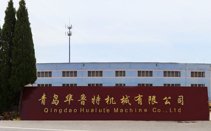 Тепло празднуем